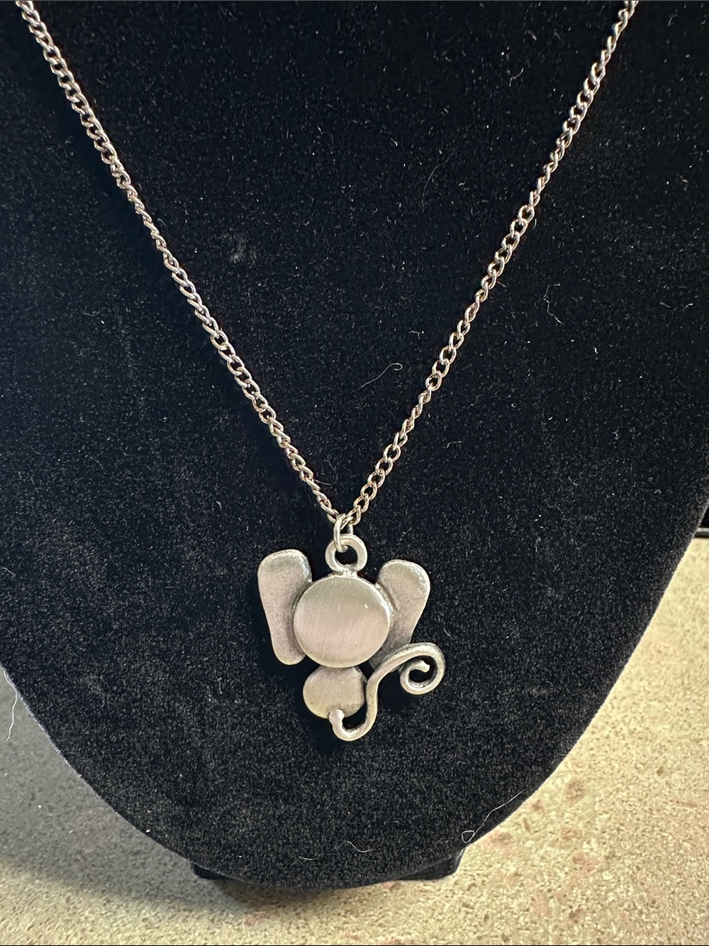 Vintage Celebrity Jewelry Company Pewter Mouse Necklace